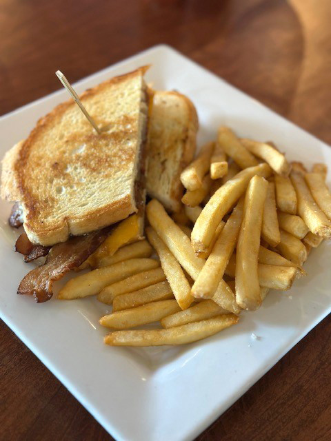 Benton_s_Bacon_Grilled_Cheese